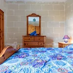アパート Bellavista - Comfortable Seafront Apartment Fully Airconditioned - 3 Bedrooms, 2 Bathrooms マルサルフォーン