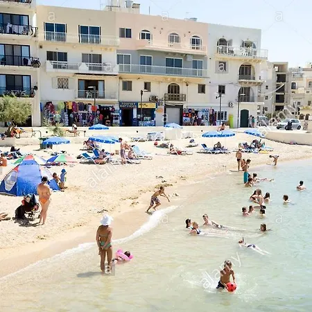 Apartment Bellavista - Comfortable Seafront With Central Heating - 3 Bedrooms, 2 Bathrooms Marsalforn